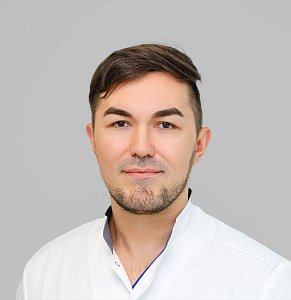 Фото врача - Агабеков Альберт Икрамбекович